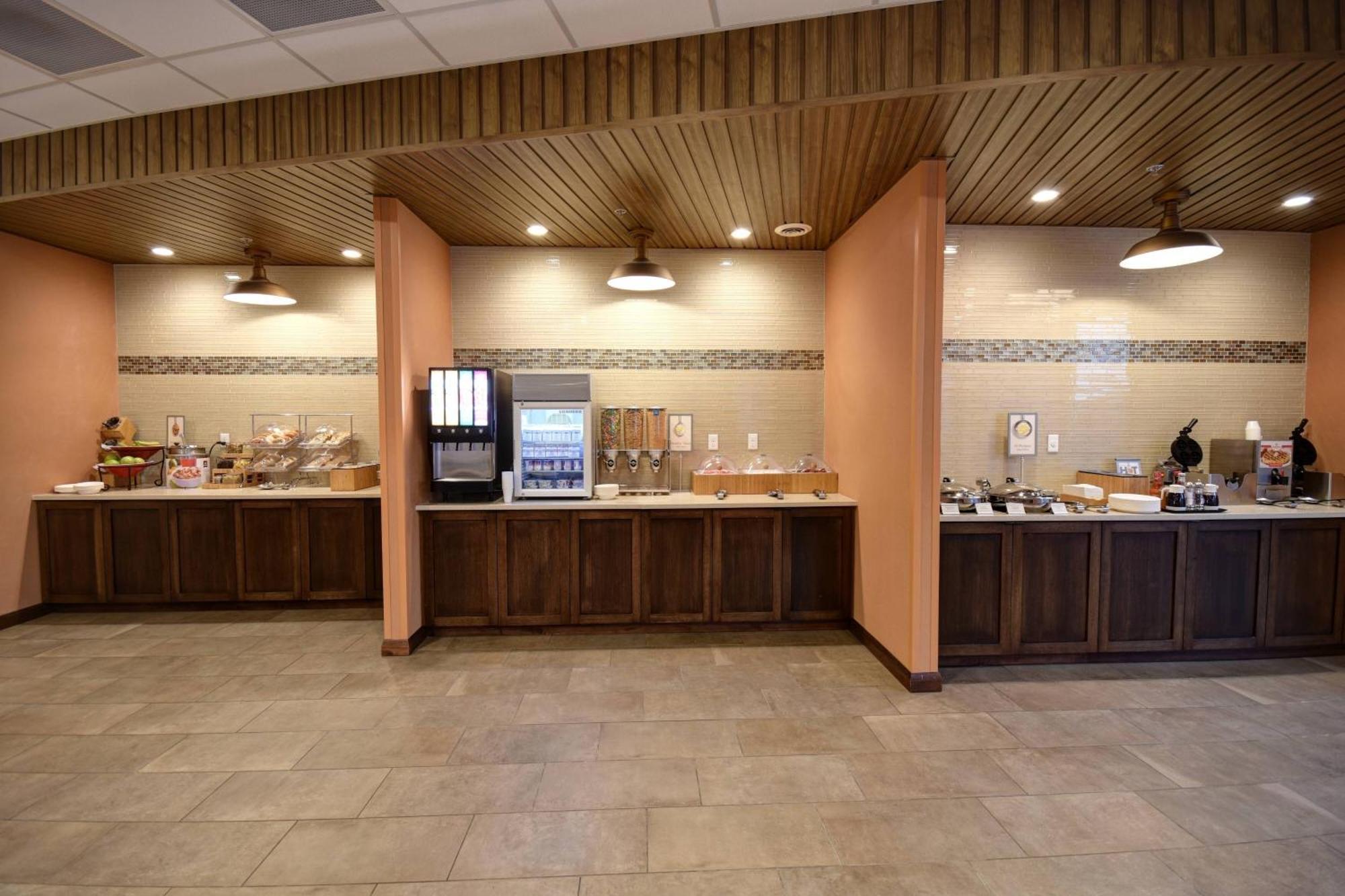 Fairfield Inn & Suites By Marriott Milwaukee North Glendale Extérieur photo