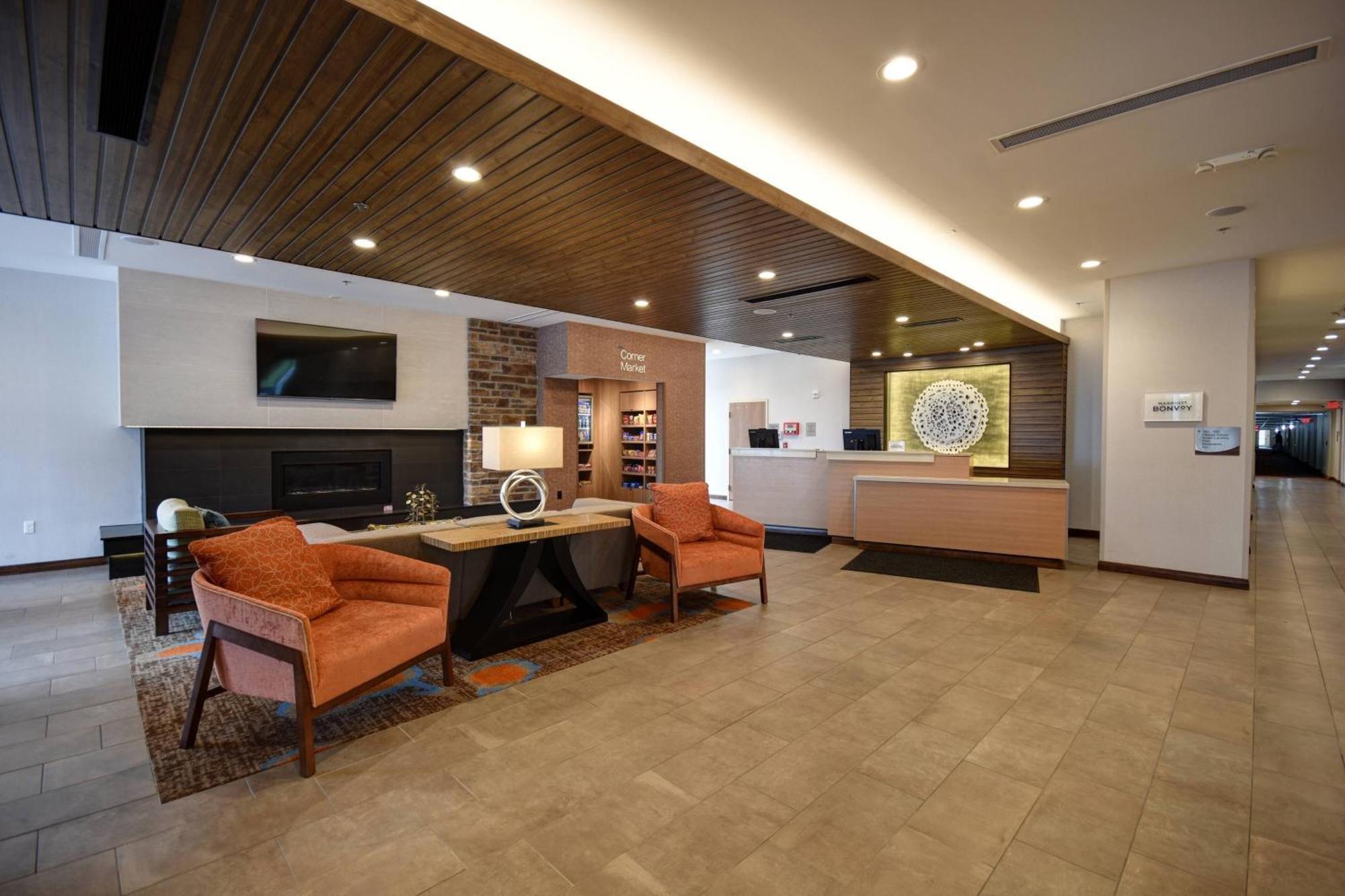 Fairfield Inn & Suites By Marriott Milwaukee North Glendale Extérieur photo